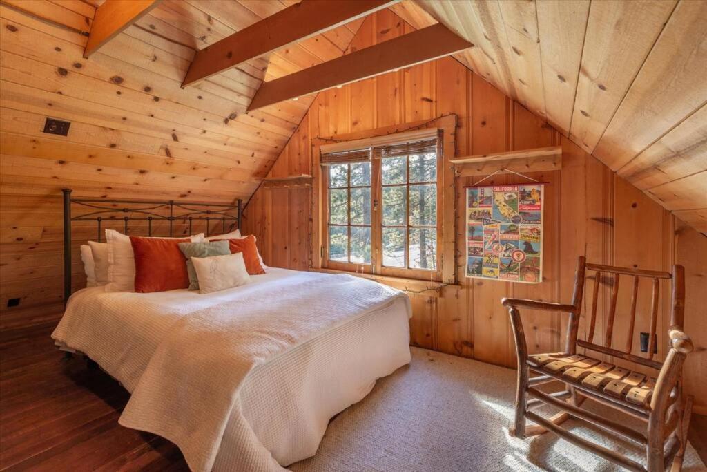 Coziest Cabin In Tahoe W Stone Fireplace Comfy Beds Close To Slopes & Lake Carnelian Bay Exteriör bild